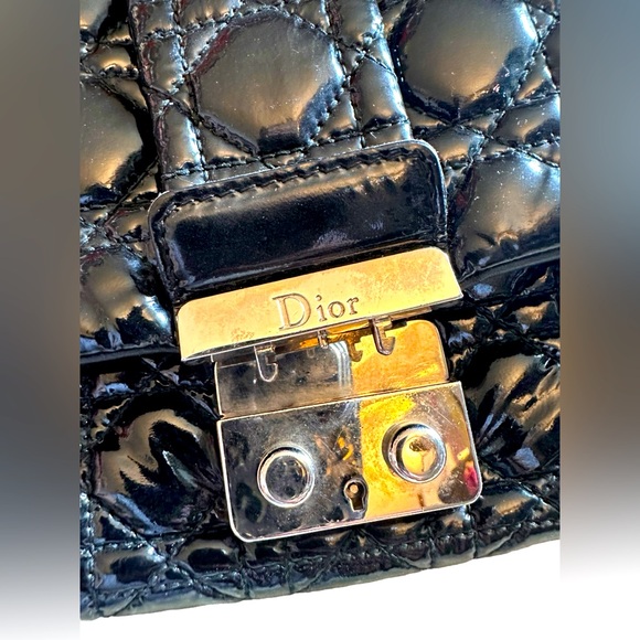 216 Preloved Christian Dior Miss Dior Cannage Patent Lambskin Leather - Picture 14 of 14